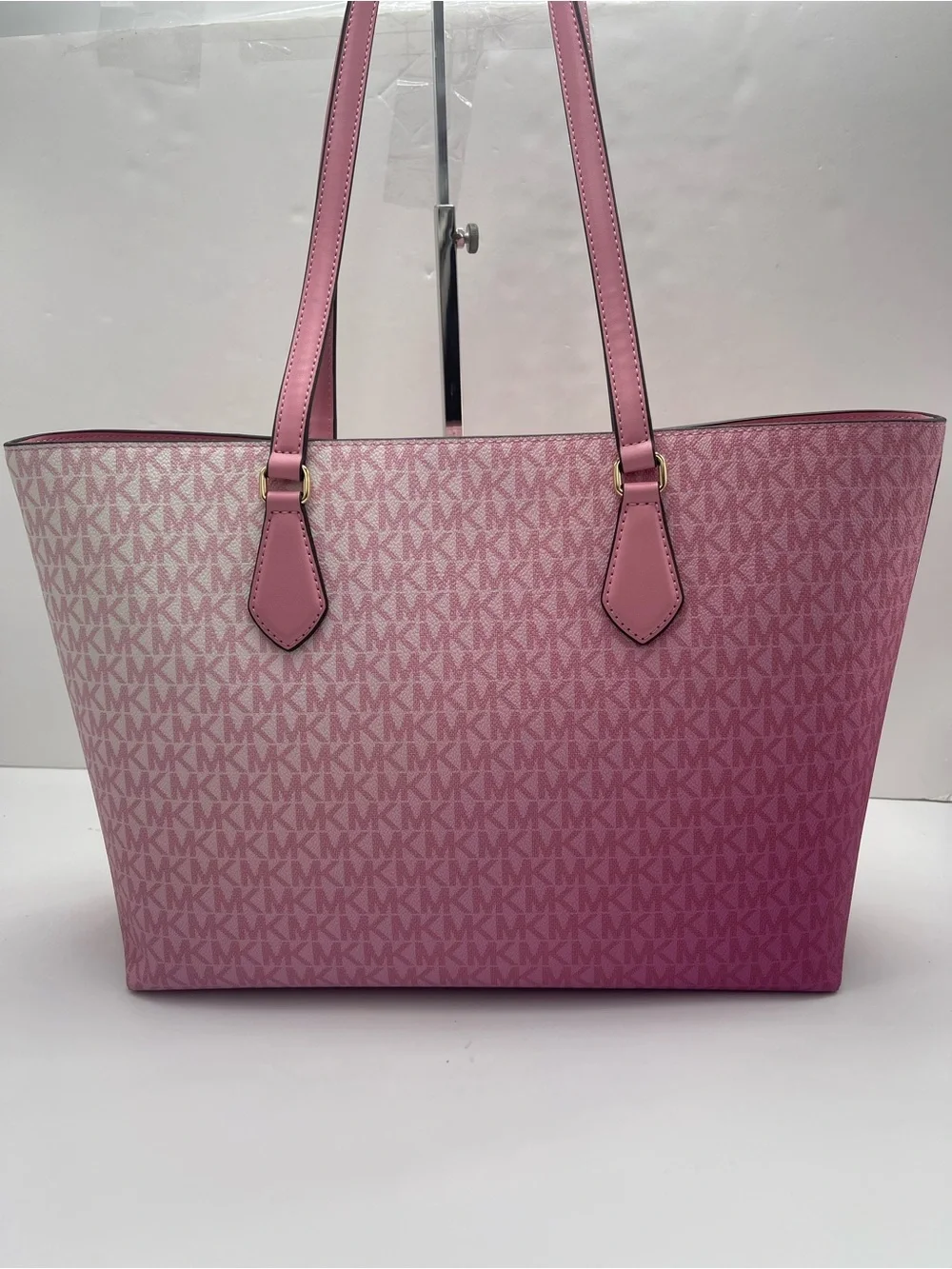MICHAEL MICHAEL KORS SHEILA CARNATION LG Multifunctional TOTE bag  Carnation NWT